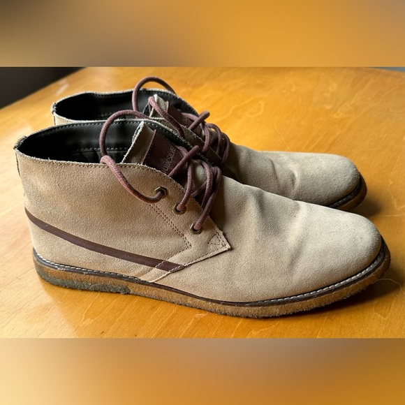 Quiksilver boots. Size 10. Dress/casual. - Picture 3 of 7